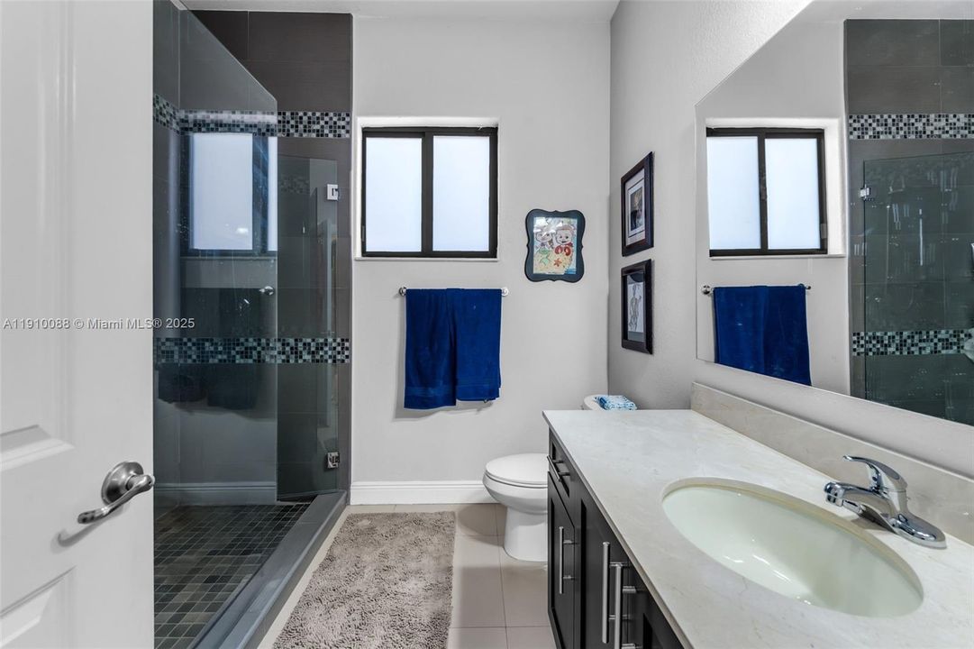 For Sale: $925,000 (4 beds, 3 baths, 2420 Square Feet)