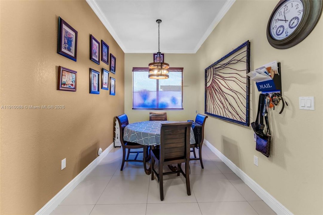 For Sale: $925,000 (4 beds, 3 baths, 2420 Square Feet)