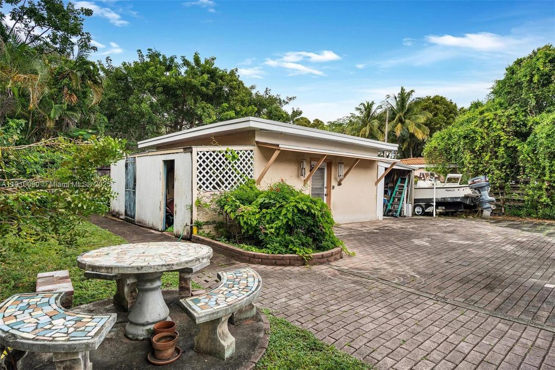 En Venta: $699,000 (3 camas, 2 baños, 1547 Pies cuadrados)