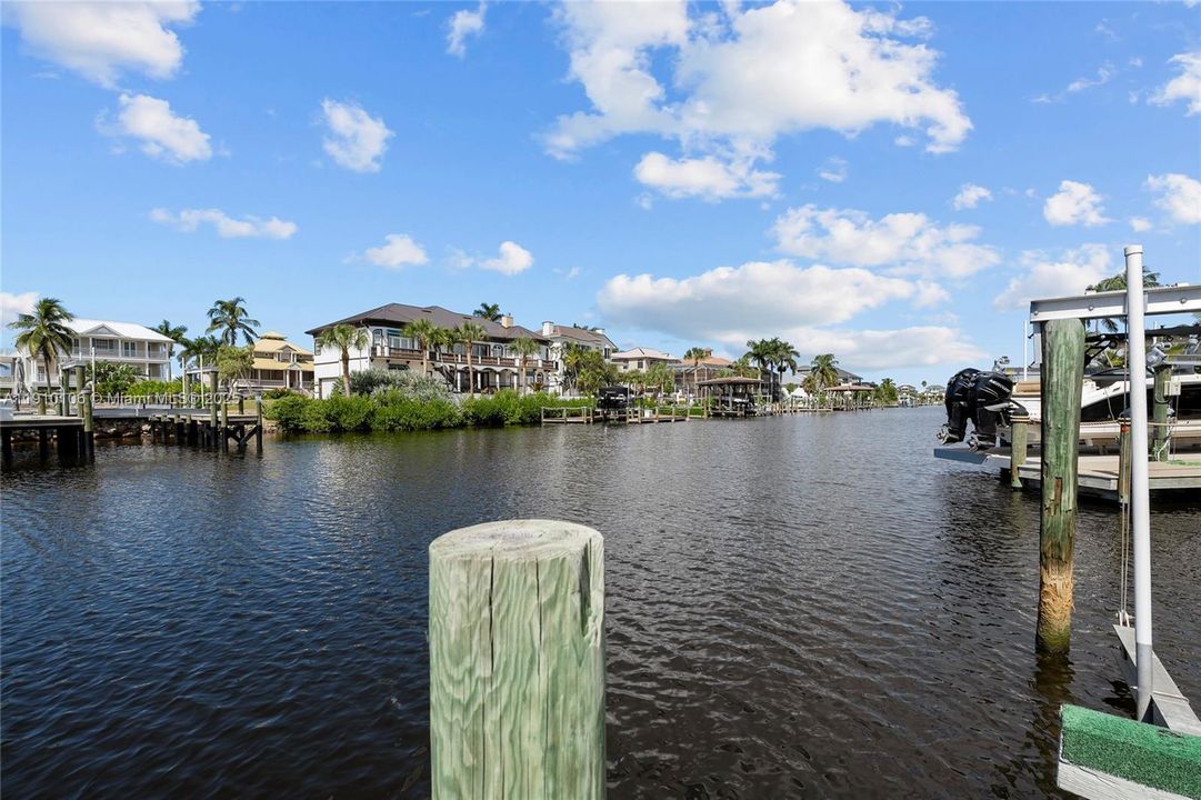 На продажу: $1,495,000 (4 спален, 4 ванн, 4699 Квадратных фут)