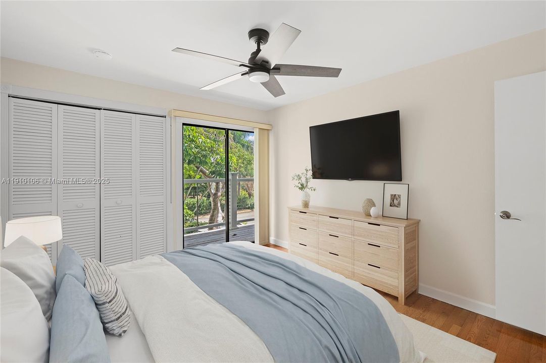 На продажу: $1,495,000 (4 спален, 4 ванн, 4699 Квадратных фут)