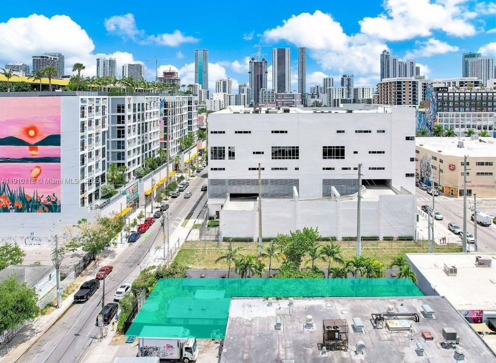 На продажу: $3,890,000 (0 спален, 0 ванн, 0 Квадратных фут)