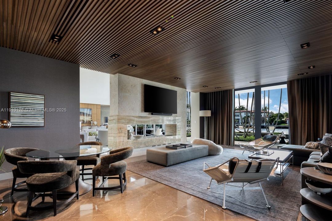 For Sale: $31,995,000 (5 beds, 6 baths, 8519 Square Feet)