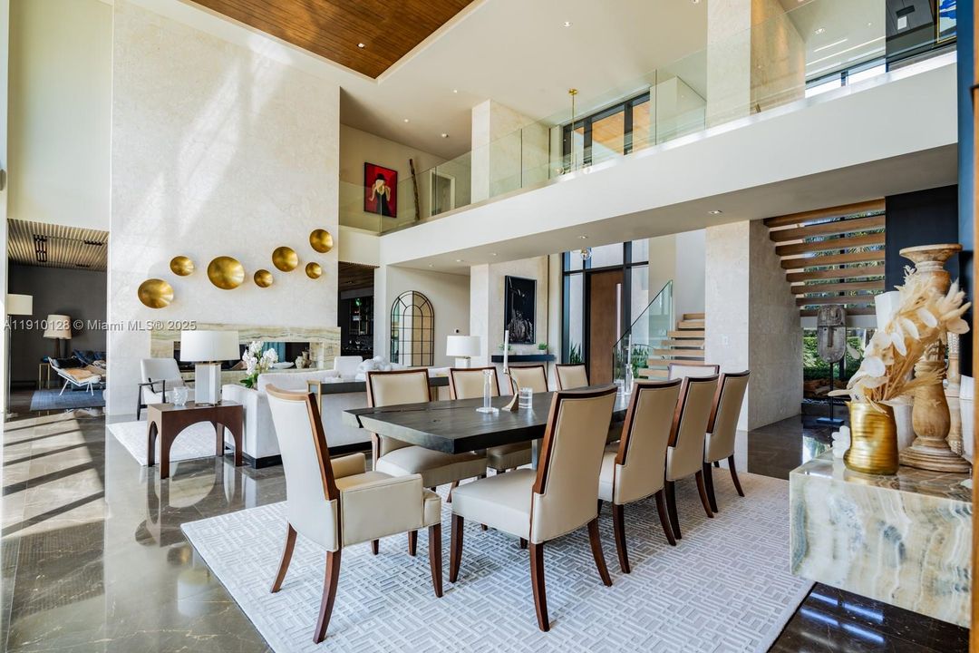 For Sale: $31,995,000 (5 beds, 6 baths, 8519 Square Feet)