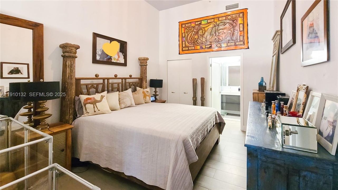 En Venta: $495,000 (2 camas, 2 baños, 1099 Pies cuadrados)