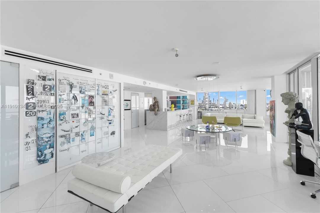 待售: $2,599,000 (2 贝兹, 2 浴室, 1559 平方英尺)