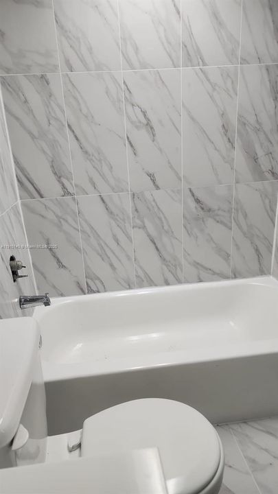 待售: $150,000 (1 贝兹, 1 浴室, 750 平方英尺)