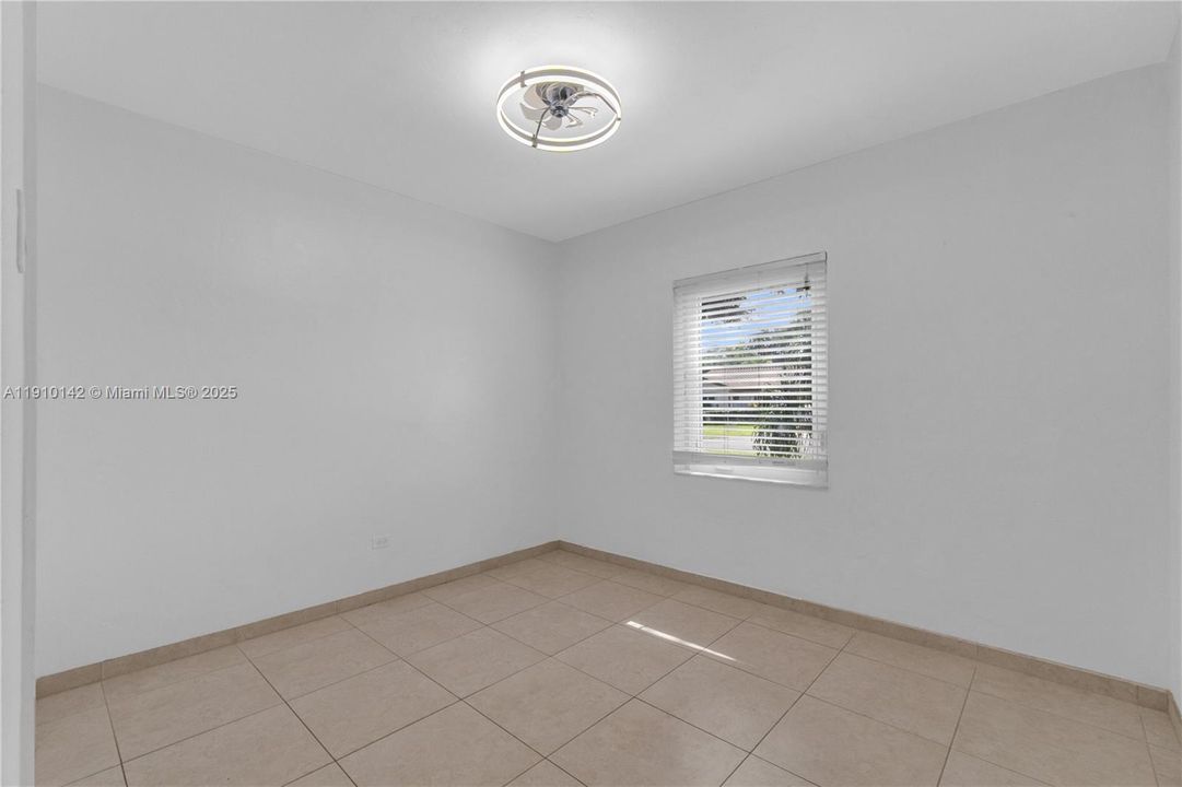 На продажу: $795,000 (4 спален, 3 ванн, 2080 Квадратных фут)