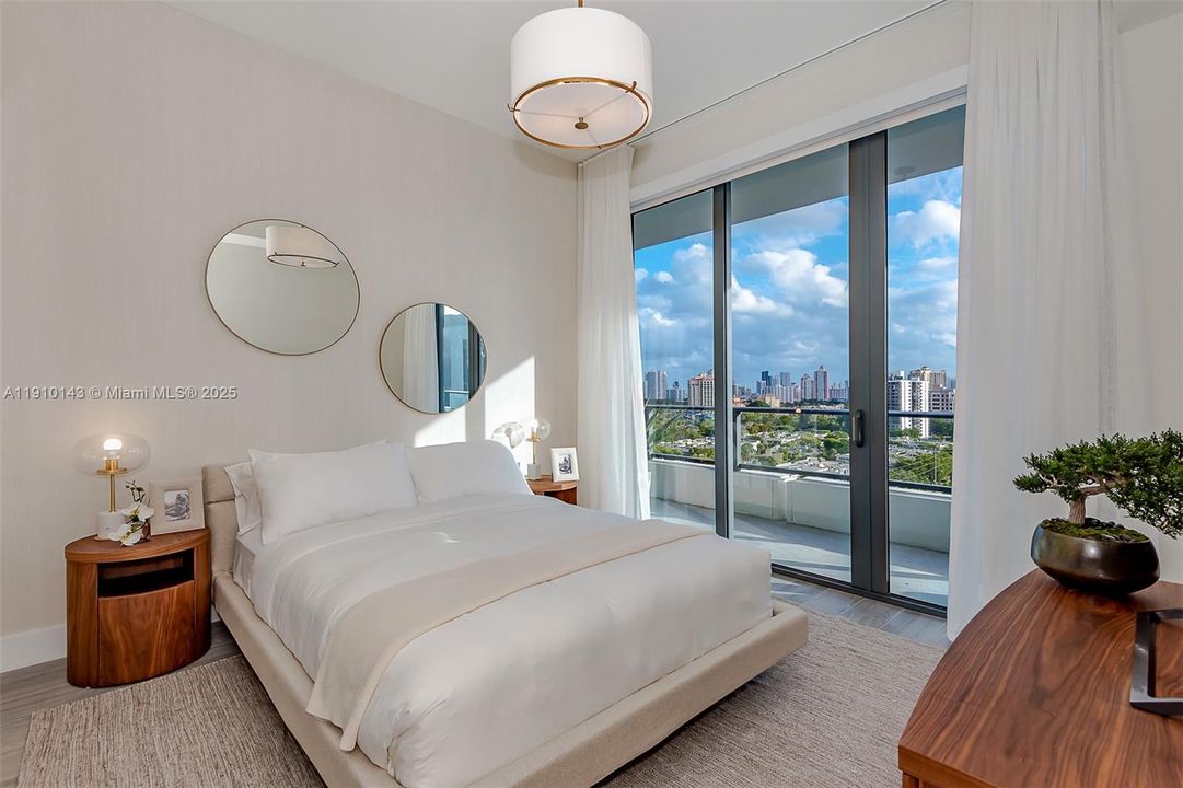 Active With Contract: $669,000 (2 beds, 2 baths, 1136 Square Feet)