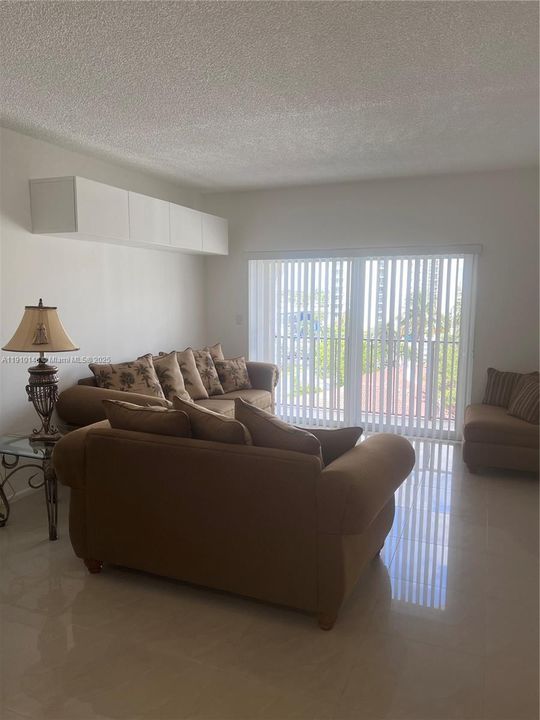 En Renta: $1,850 (1 camas, 1 baños, 740 Pies cuadrados)