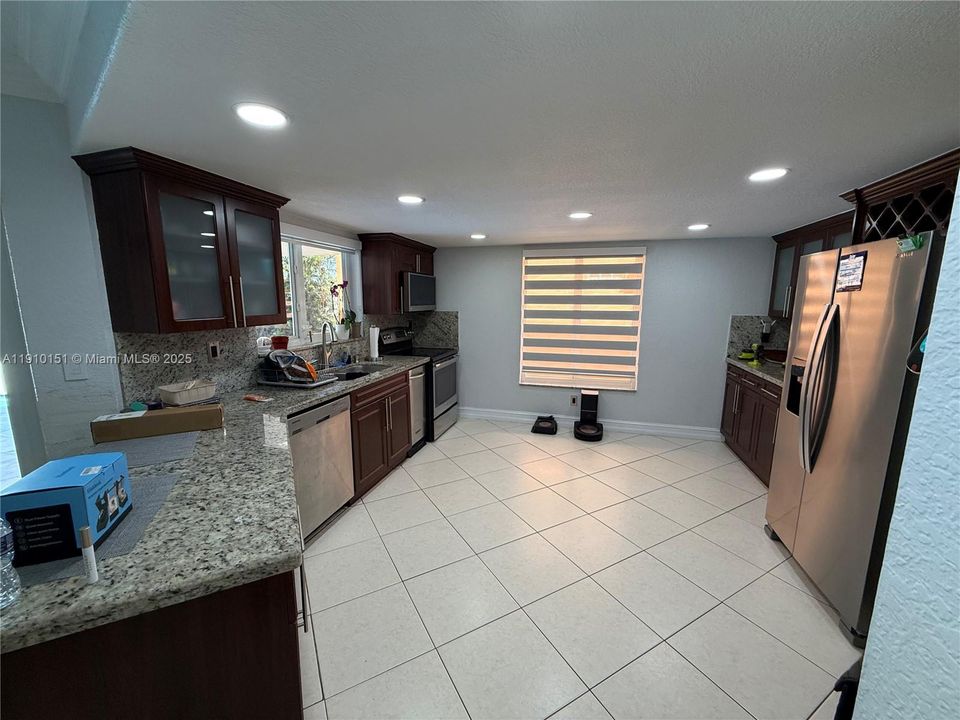 For Sale: $839,900 (3 beds, 2 baths, 2132 Square Feet)