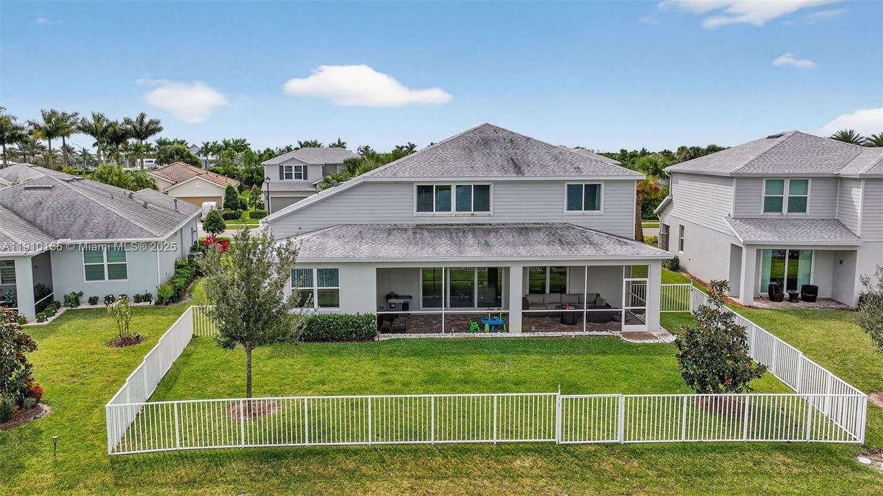 待售: $779,000 (5 贝兹, 4 浴室, 4211 平方英尺)