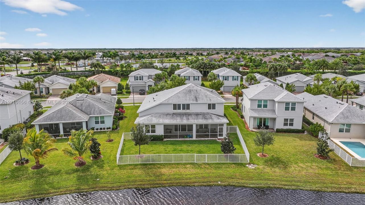 待售: $779,000 (5 贝兹, 4 浴室, 4211 平方英尺)