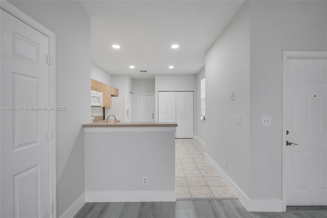 En Renta: $3,290 (3 camas, 2 baños, 1605 Pies cuadrados)