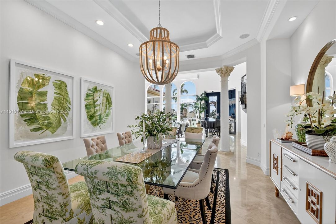 For Sale: $6,500,000 (5 beds, 6 baths, 6045 Square Feet)