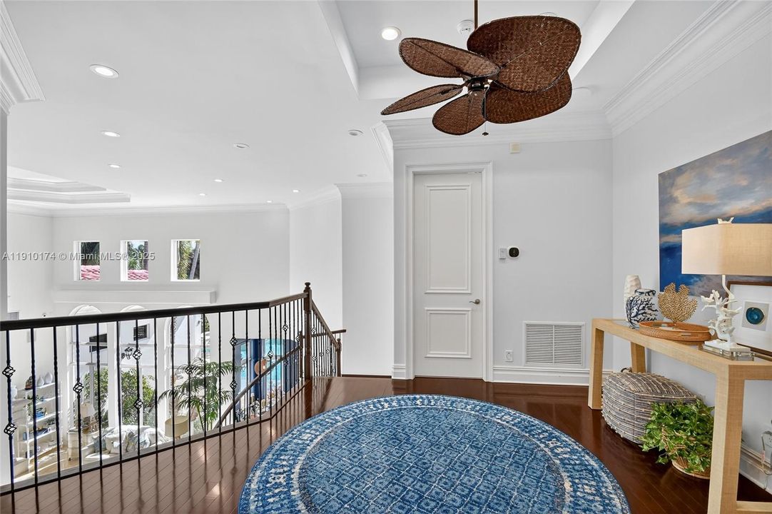 For Sale: $6,500,000 (5 beds, 6 baths, 6045 Square Feet)