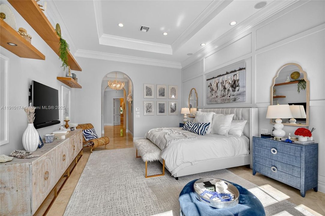 For Sale: $6,500,000 (5 beds, 6 baths, 6045 Square Feet)