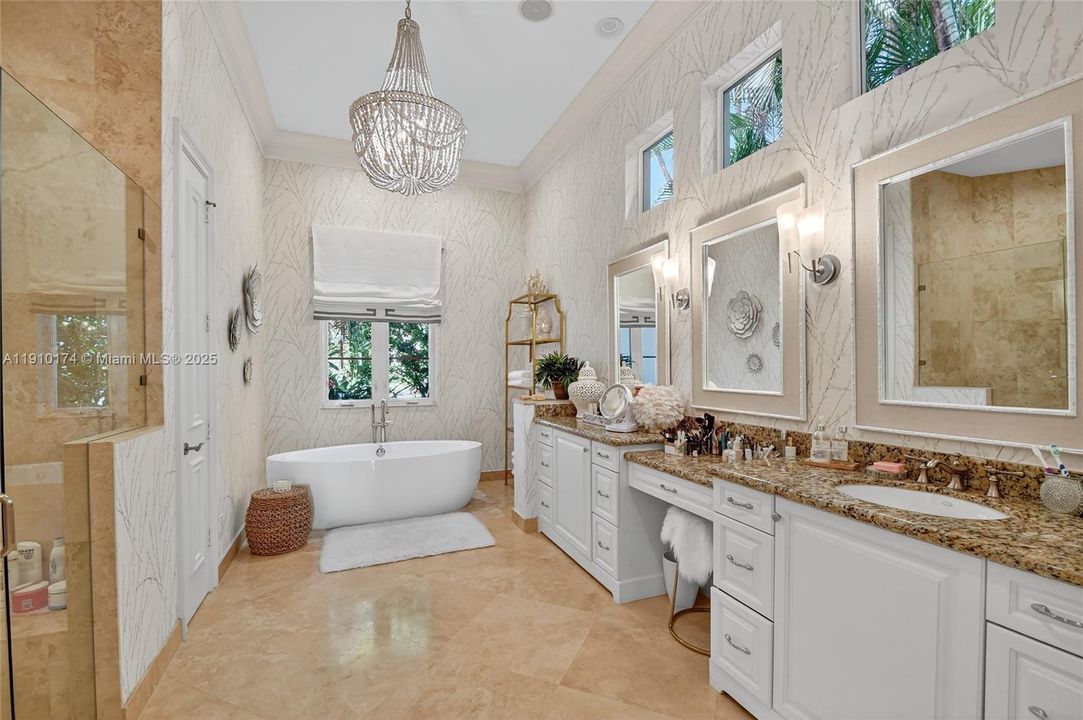 For Sale: $6,500,000 (5 beds, 6 baths, 6045 Square Feet)