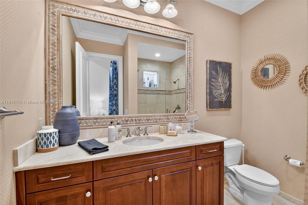 For Sale: $6,500,000 (5 beds, 6 baths, 6045 Square Feet)