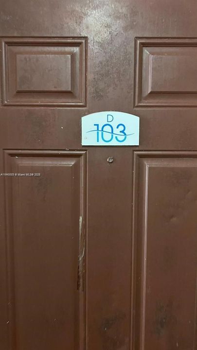 В аренду: $1,500 (1 спален, 1 ванн, 740 Квадратных фут)