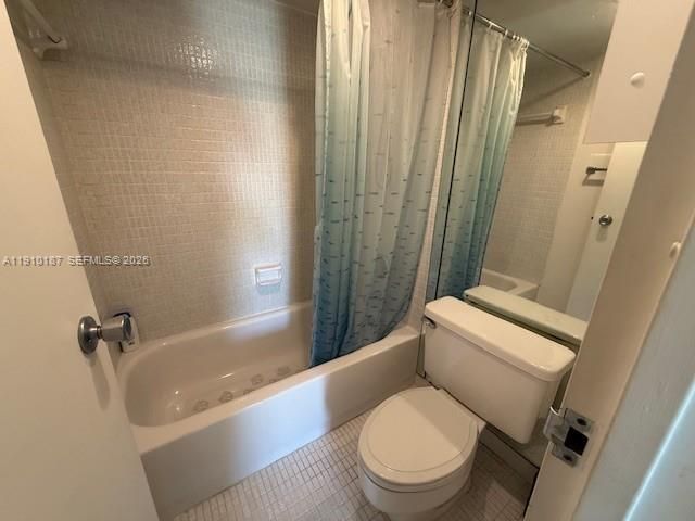For Sale: $189,000 (2 beds, 2 baths, 996 Square Feet)