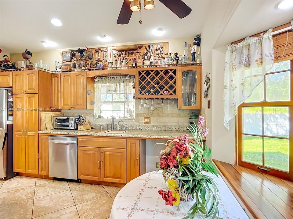 For Sale: $674,900 (4 beds, 4 baths, 0 Square Feet)