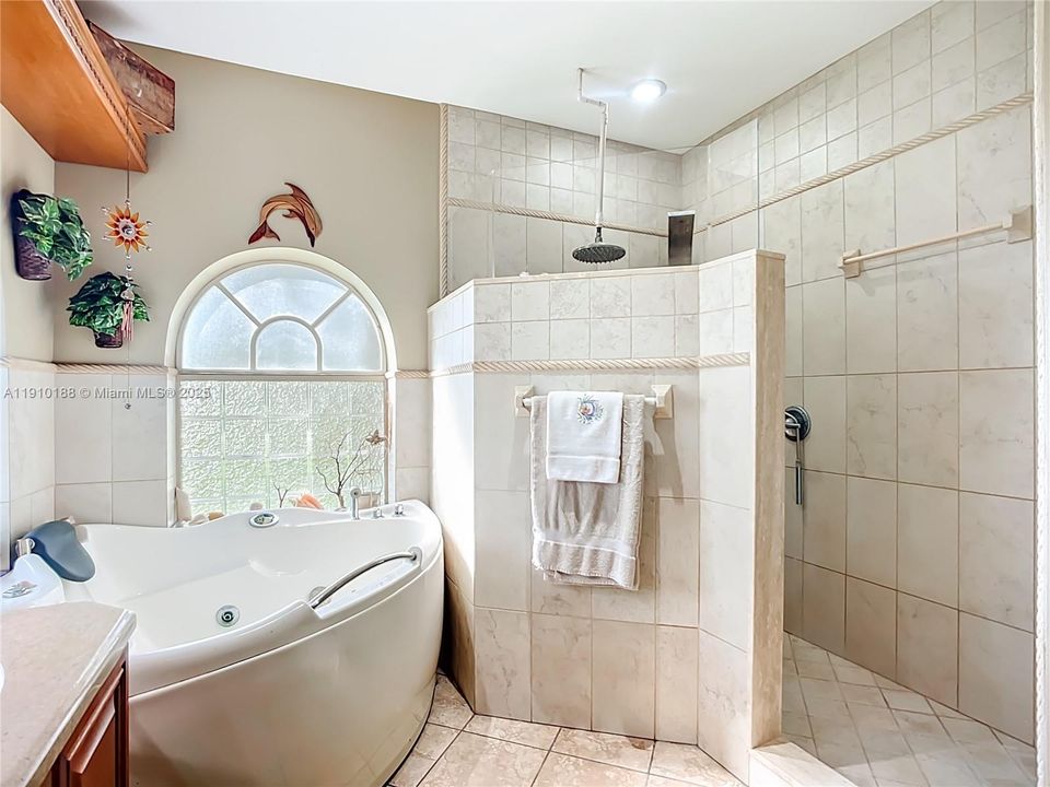 For Sale: $674,900 (4 beds, 4 baths, 0 Square Feet)