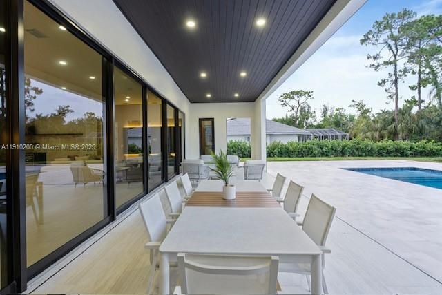 待售: $5,900,000 (6 贝兹, 8 浴室, 7285 平方英尺)