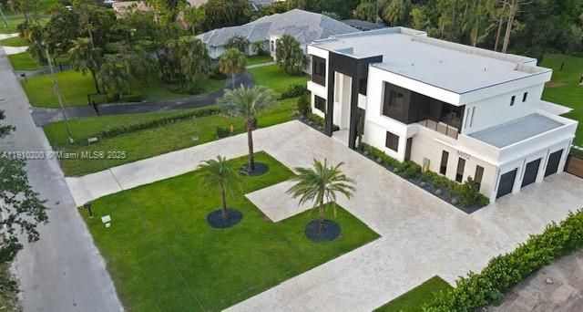 待售: $5,900,000 (6 贝兹, 8 浴室, 7285 平方英尺)