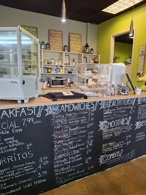 На продажу: $220,000 (0 спален, 0 ванн, 0 Квадратных фут)