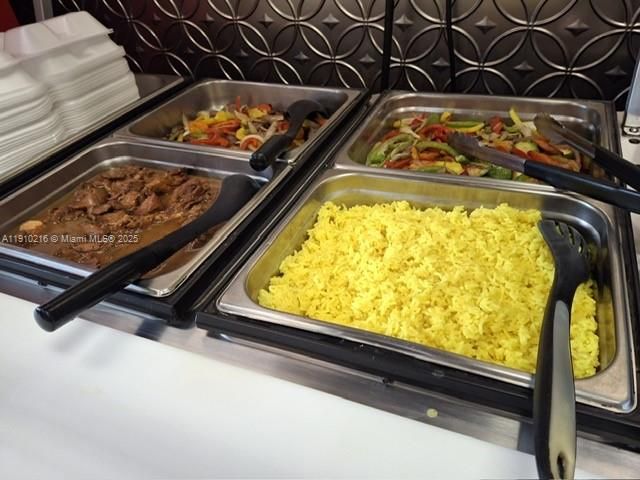 На продажу: $220,000 (0 спален, 0 ванн, 0 Квадратных фут)