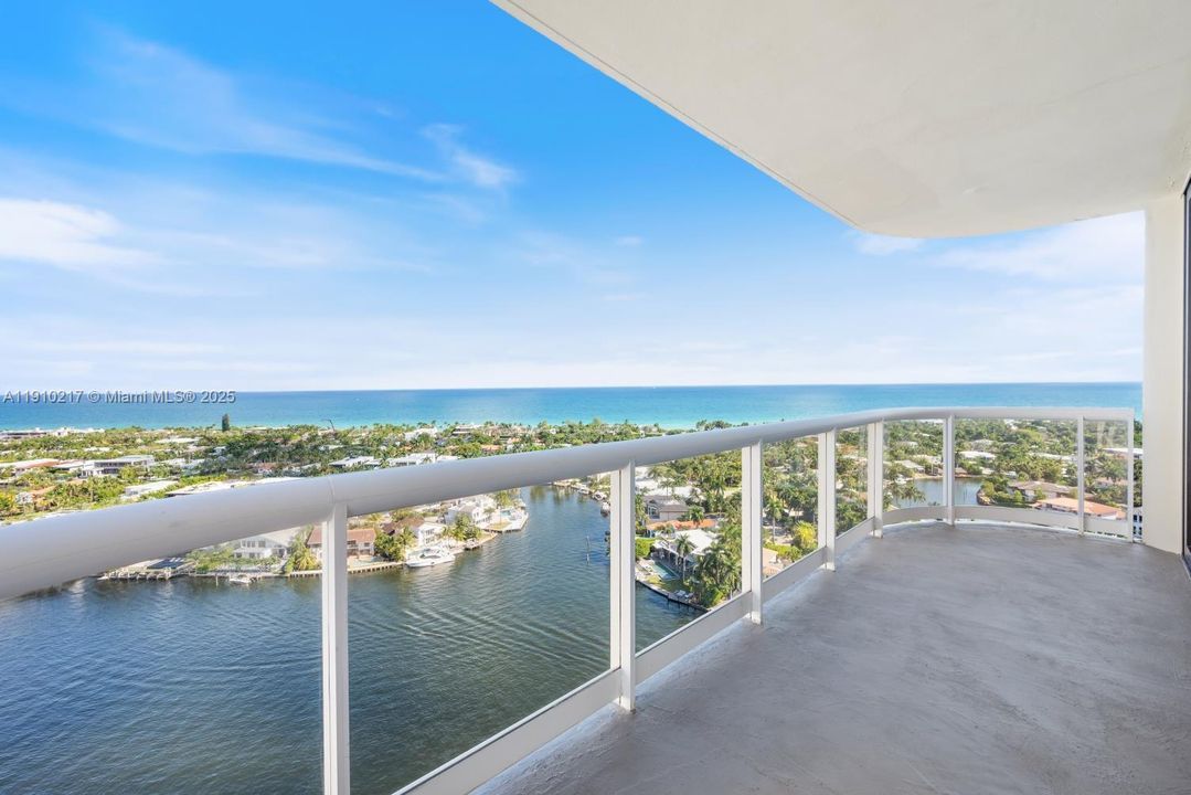 For Sale: $1,250,000 (2 beds, 2 baths, 1936 Square Feet)