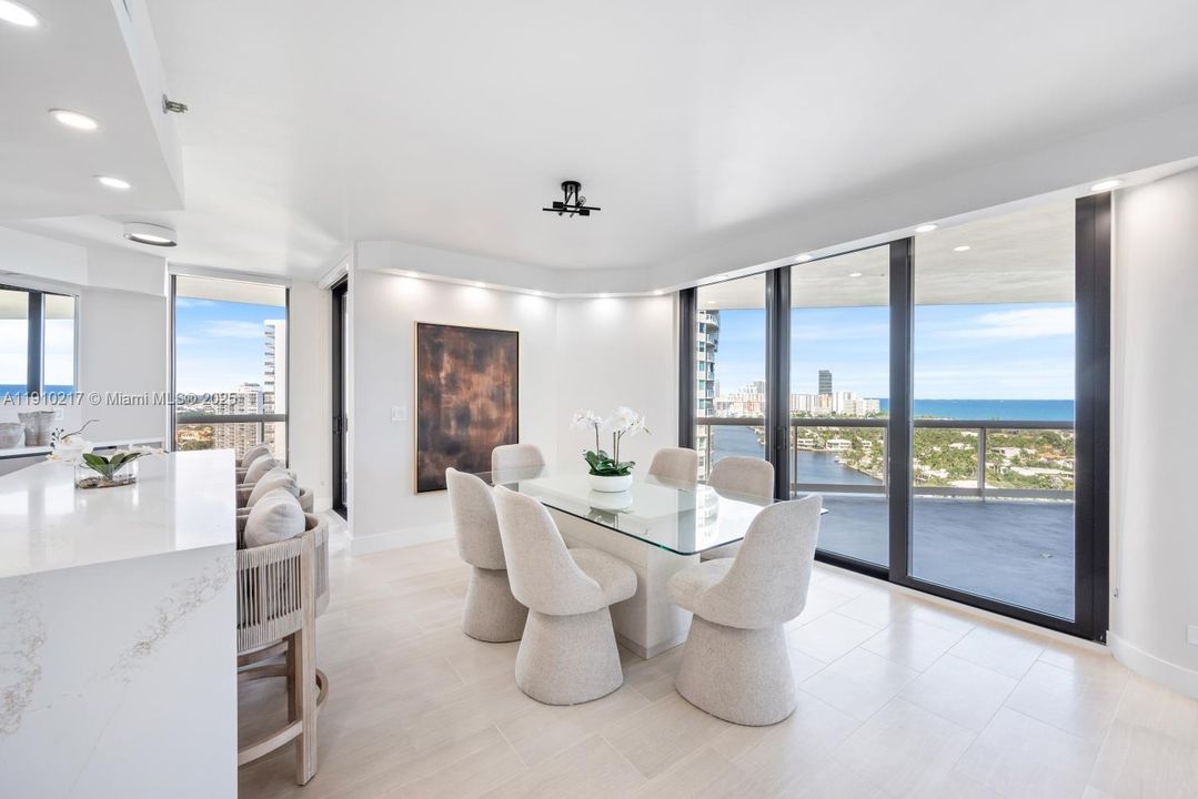 For Sale: $1,250,000 (2 beds, 2 baths, 1936 Square Feet)