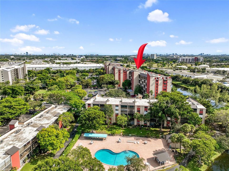 На продажу: $149,900 (2 спален, 2 ванн, 1222 Квадратных фут)