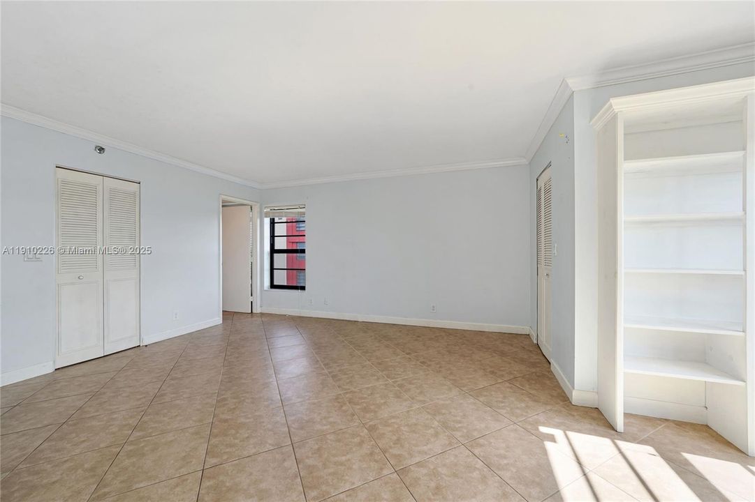 На продажу: $149,900 (2 спален, 2 ванн, 1222 Квадратных фут)