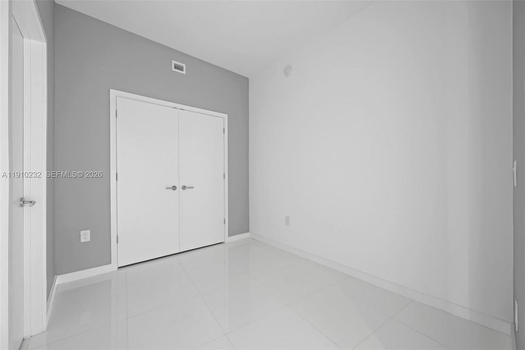 En Venta: $970,200 (1 camas, 2 baños, 1185 Pies cuadrados)