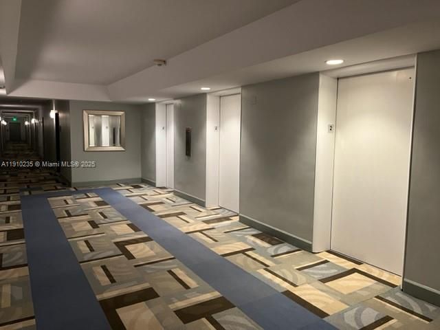 出租: $2,800 (2 贝兹, 2 浴室, 1207 平方英尺)