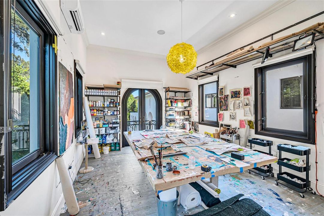 Art Studio