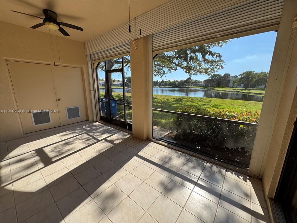 Active With Contract: $3,199 (3 beds, 2 baths, 1480 Square Feet)