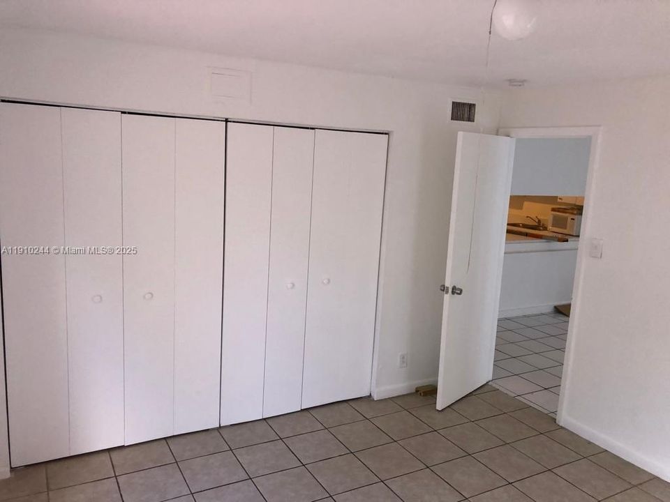 En Venta: $179,000 (2 camas, 1 baños, 800 Pies cuadrados)