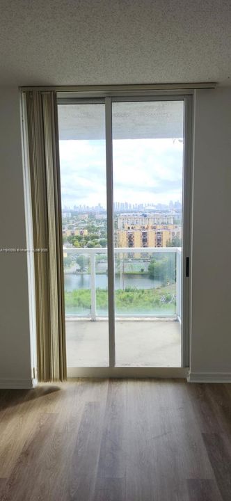 Recientemente alquilado: $2,100 (1 camas, 1 baños, 685 Pies cuadrados)