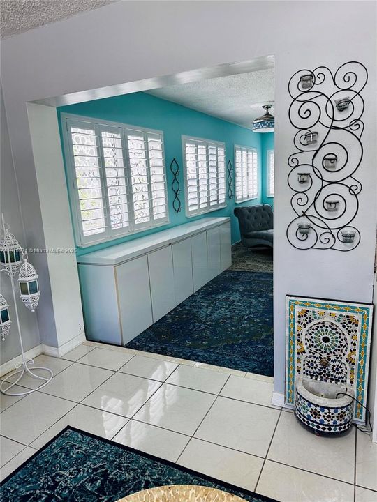 For Sale: $625,000 (3 beds, 2 baths, 1750 Square Feet)