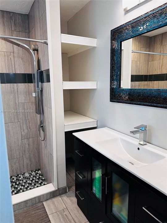 For Sale: $625,000 (3 beds, 2 baths, 1750 Square Feet)