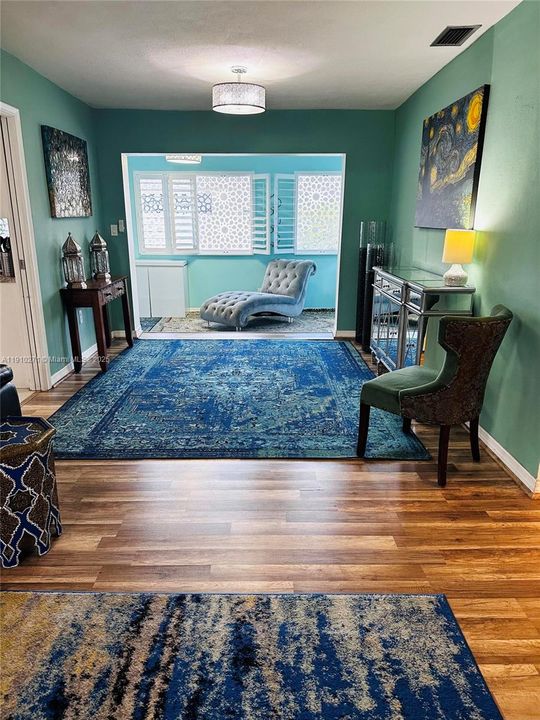 For Sale: $625,000 (3 beds, 2 baths, 1750 Square Feet)