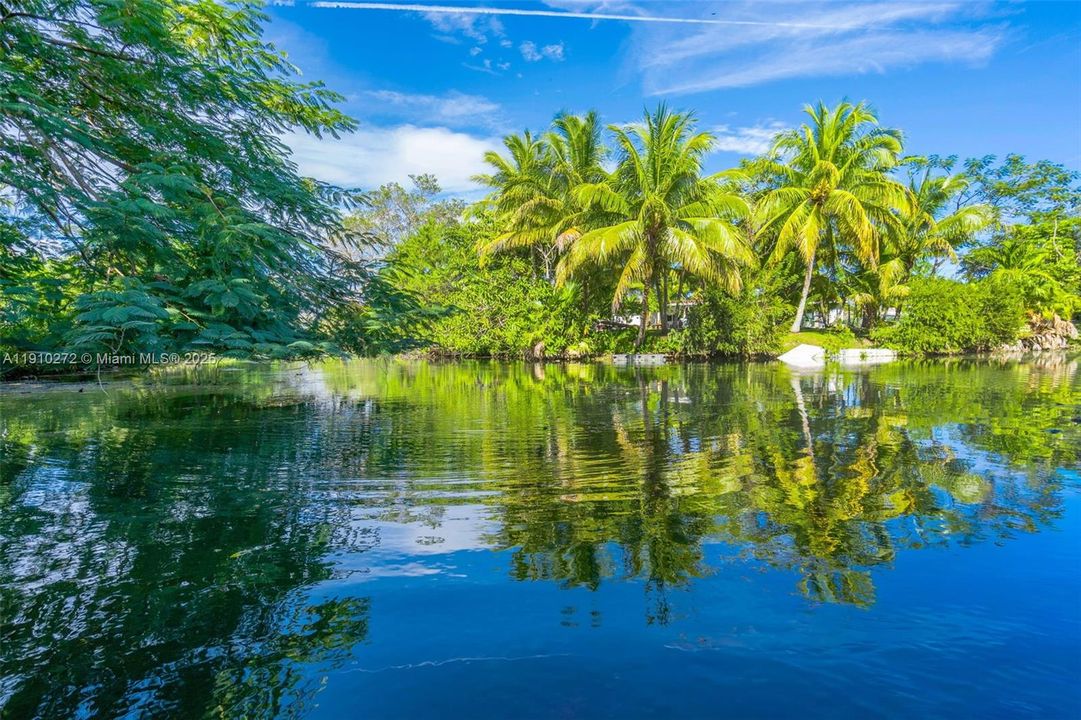 En Renta: $11,000 (3 camas, 2 baños, 2204 Pies cuadrados)