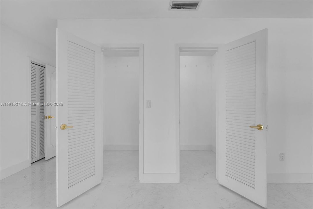 En Renta: $11,000 (3 camas, 2 baños, 2204 Pies cuadrados)