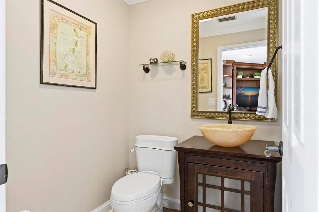 POWDER ROOM