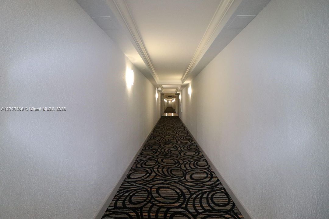 Недавно арендовано: $2,200 (1 спален, 1 ванн, 898 Квадратных фут)