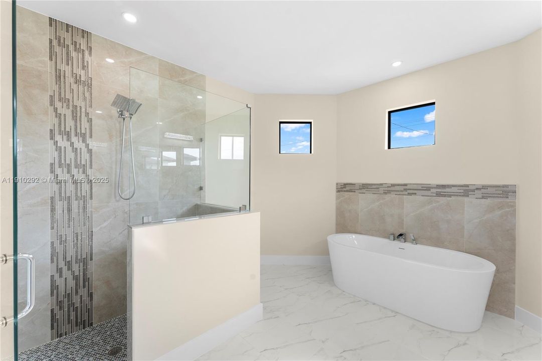 For Sale: $390,000 (3 beds, 2 baths, 1871 Square Feet)