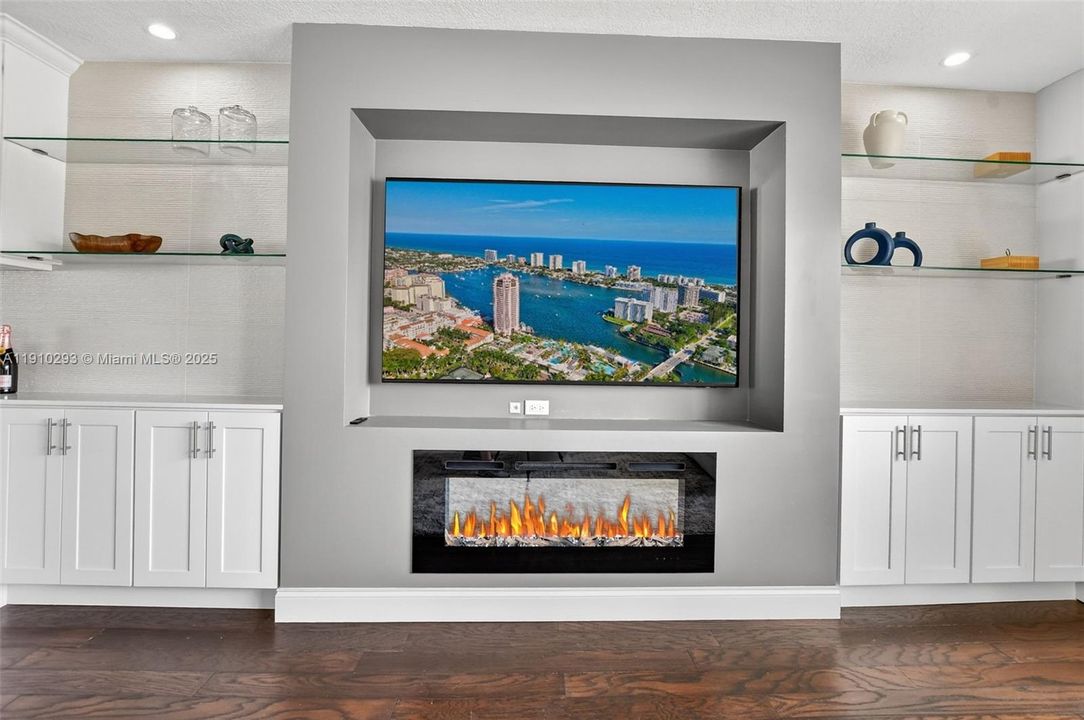 For Rent: $12,000 (4 beds, 2 baths, 2152 Square Feet)